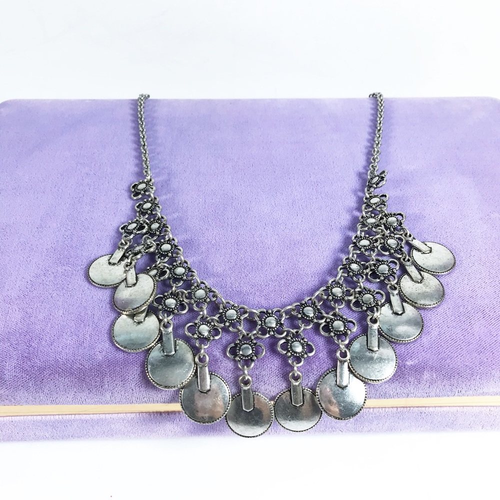 Metal flower charm dangle boho chic necklace